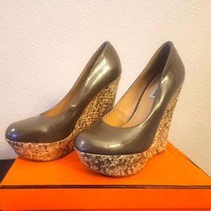Steve Madden Wedges